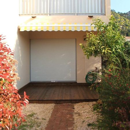 Appartement Au Coin de l'Olivier à Le Lavandou Extérieur photo